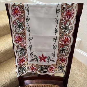 Table Runner